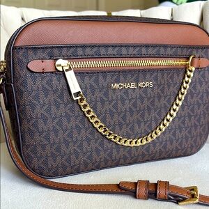 Michael Kors jet set large east west zip chain crossbody in brown